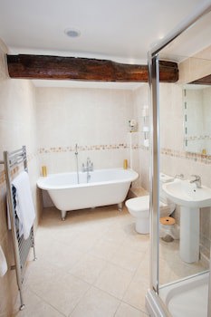 Waterton Park Hotel