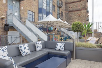 Doubletree By Hilton London - Docklands Riverside