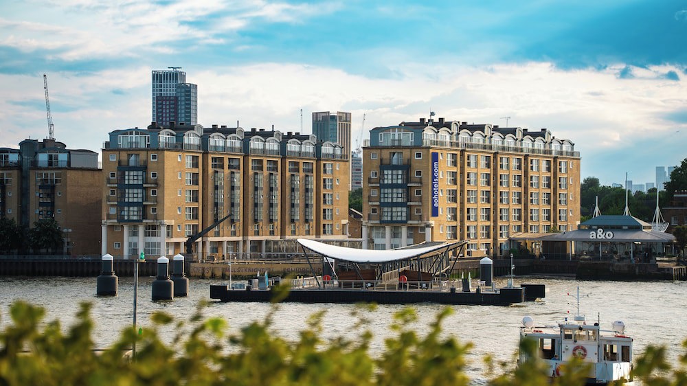 Doubletree By Hilton London - Docklands Riverside