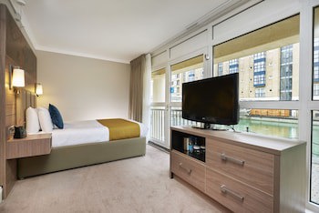 Doubletree By Hilton London - Docklands Riverside