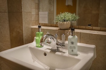 The White Horse Hotel, Romsey, Hampshire
