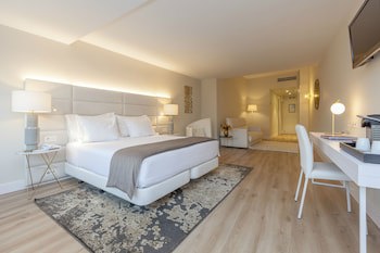 Hotel Tres Reyes Pamplona
