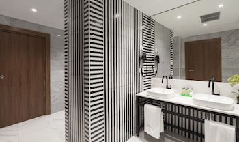 Hotel Tres Reyes Pamplona