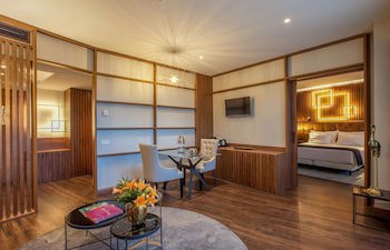 Hotel Tres Reyes Pamplona