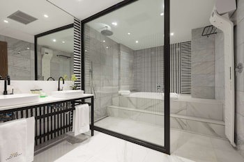 Hotel Tres Reyes Pamplona