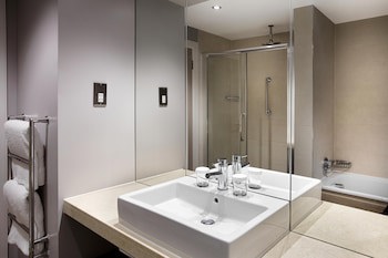 Doubletree By Hilton Glasgow Central