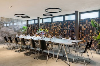 Apollo Hotel Amsterdam, A Tribute Portfolio Hotel