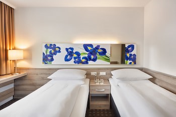 H+ Hotel Frankfurt Airport West fotoğrafı