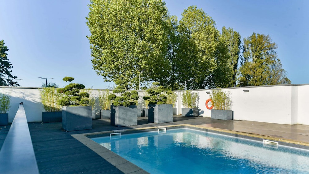 Golden Tulip Roissy Saint Witz
