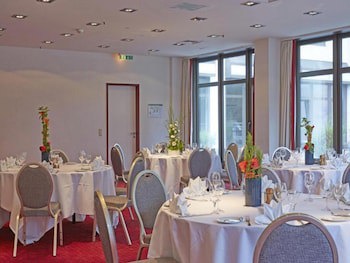 H+ Hotel Bad Soden galeri fotoğrafı