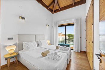Vale Do Lobo Resort