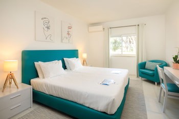 Vale Do Lobo Resort