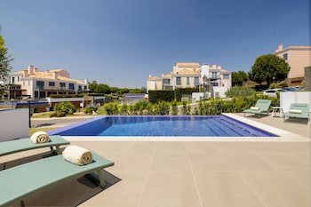 Vale Do Lobo Resort
