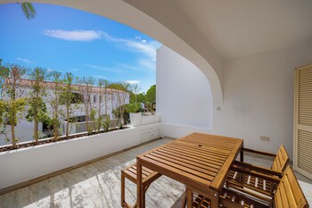 Vale Do Lobo Resort