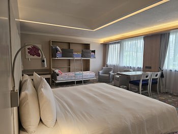 Concorde Hotel Singapore