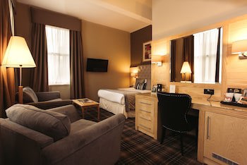 The Vermont Hotel & Vermont Aparthotel