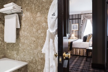 The Vermont Hotel & Vermont Aparthotel