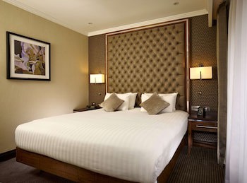 Doubletree By Hilton London Victoria