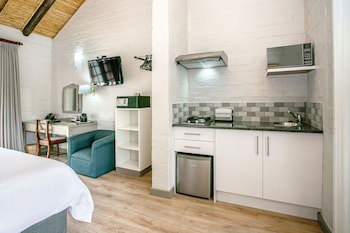 Protea Hotel By Marriott Oudtshoorn Riempie Estate
