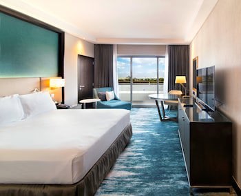 Radisson Blu Hotel & Resort, Al Ain