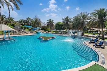 Radisson Blu Hotel & Resort, Al Ain