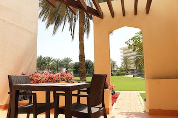 Radisson Blu Hotel & Resort, Al Ain
