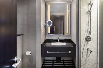 Radisson Blu Hotel & Resort, Al Ain