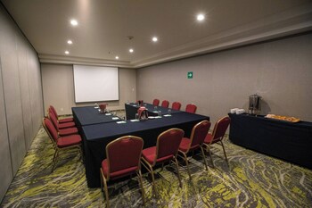Courtyard By Marriott Mexico City Revolucion