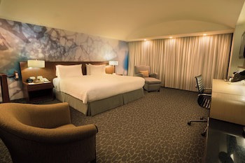Courtyard By Marriott Mexico City Revolucion
