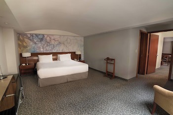 Courtyard By Marriott Mexico City Revolucion