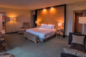 Courtyard By Marriott Mexico City Revolucion