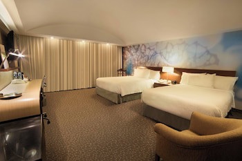 Courtyard By Marriott Mexico City Revolucion