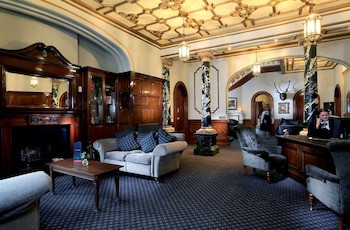 Macdonald Kilhey Court