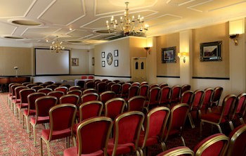 Macdonald Kilhey Court