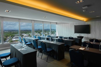 Tryp By Wyndham Isla Verde