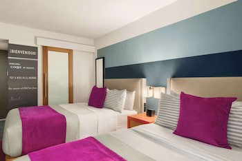 Tryp By Wyndham Isla Verde