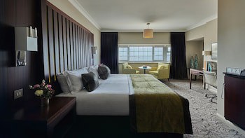 Grand Jersey Hotel & Spa