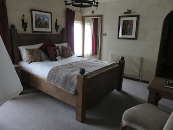The Belmont Hotel