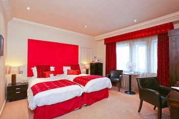 The Belmont Hotel