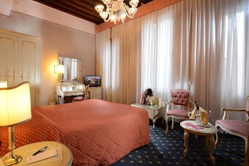 Hotel Rialto fotoğrafı