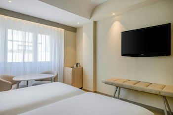 Ac Hotel Carlton Madrid By Marriott