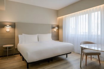 Ac Hotel Carlton Madrid By Marriott