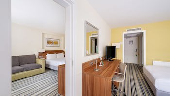 Holiday Inn Taunton, An Ihg Hotel