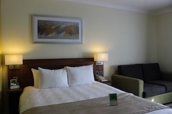 Holiday Inn Taunton, An Ihg Hotel