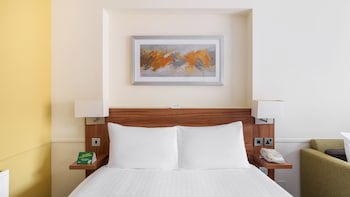 Holiday Inn Taunton, An Ihg Hotel