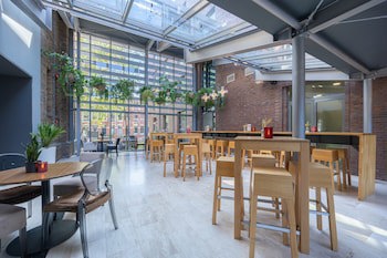 Leonardo Hotel Breda City Center