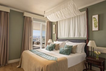 The Rock Hotel