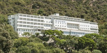 The Rock Hotel