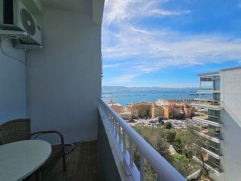 The Rock Hotel