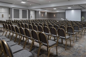 Delta Hotels By Marriott Heathrow Windsor